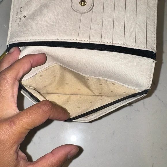 Kate Spade Black and Cream Bow Wallet - Picture 12 of 12
